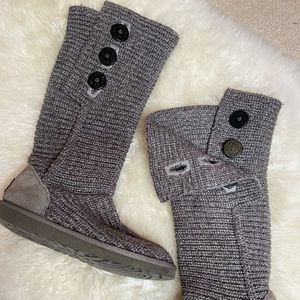CLASSIC CARDY UGG BOOTS 👢